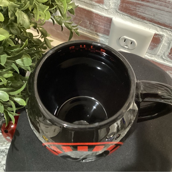 Star Wars - The First Order - Crush The Resistance! - Lucasfilm - Gently Used - Picture 5 of 11